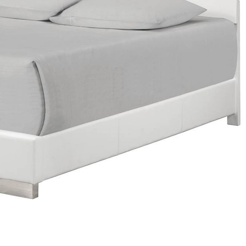 Wooden Queen Size Bed with Plank Style Headboard, White