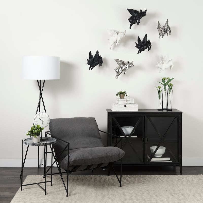 Hogbadi White Resin Flying Pigs Decorative Wall Accents, Set of 2