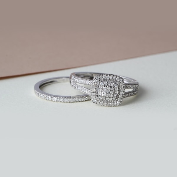IGI Certified 1/4ct TDW Diamond Cluster Halo Bridal Set in Sterling Silver