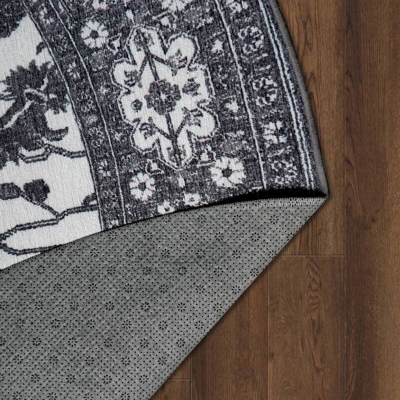 My Magic Carpet Machine Washable Medallion Accent Rug