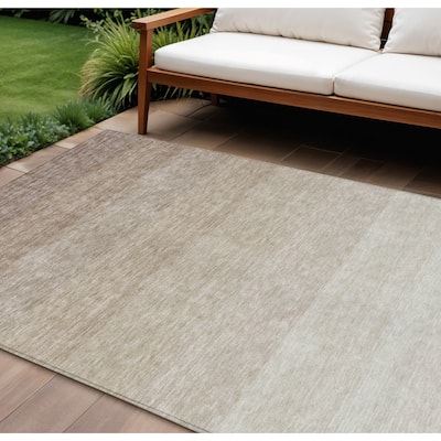 HomeRoots Ombre Transitional Rectangle Outdoor Rug