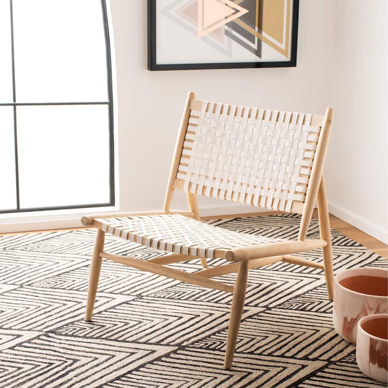 SAFAVIEH Soleil Squared Leather Woven Accent Chair - 26" W x 31.5" L x 30.7" H - White / Natural