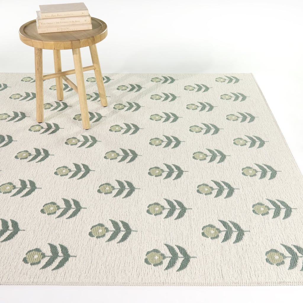 Balta Rugs Caraway Floral Farmhouse Indoor/Outdoor Area Rug