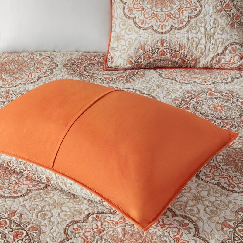 6 Piece Reversible Quilt Set with Throw Pillows Orange Full/Queen