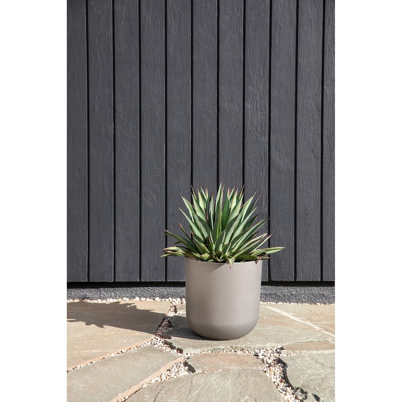 Pure Series Kona Modern Round Planter