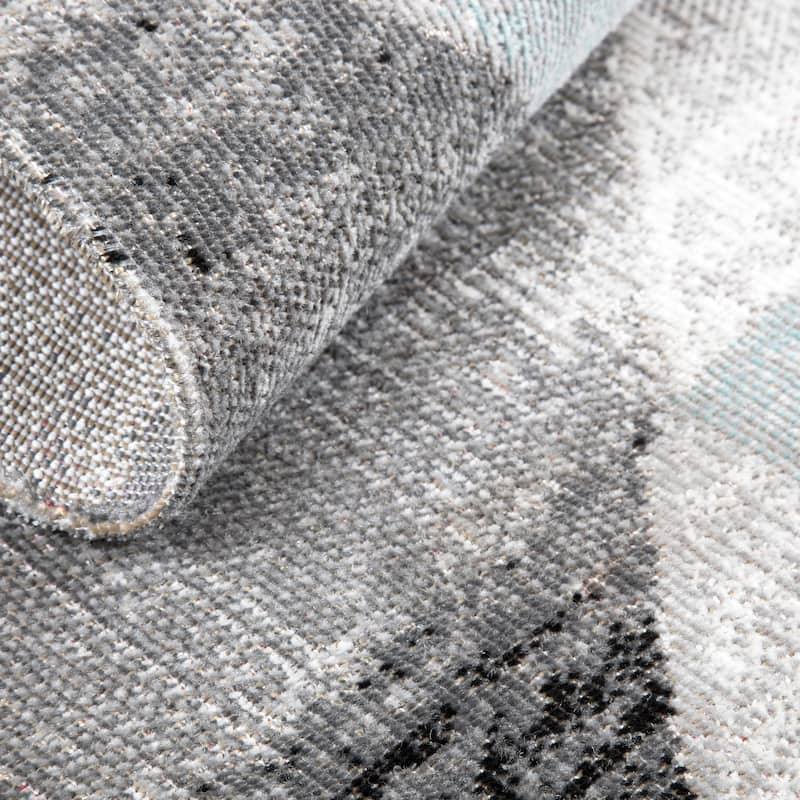 Nicole Miller Patio Sofia Holly Area Rug