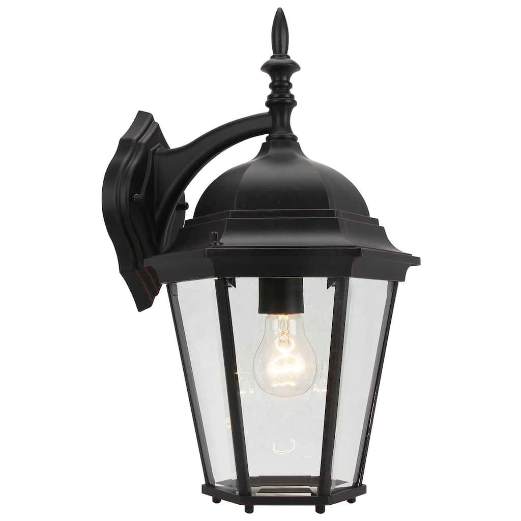 1 Light Outdoor Wall Lantern in Oil Rubbed Bronze