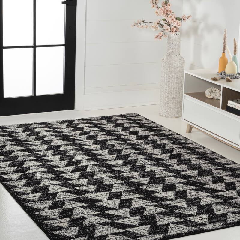 JONATHAN Y Khalil Moroccan Triangle Geometric Area Rug