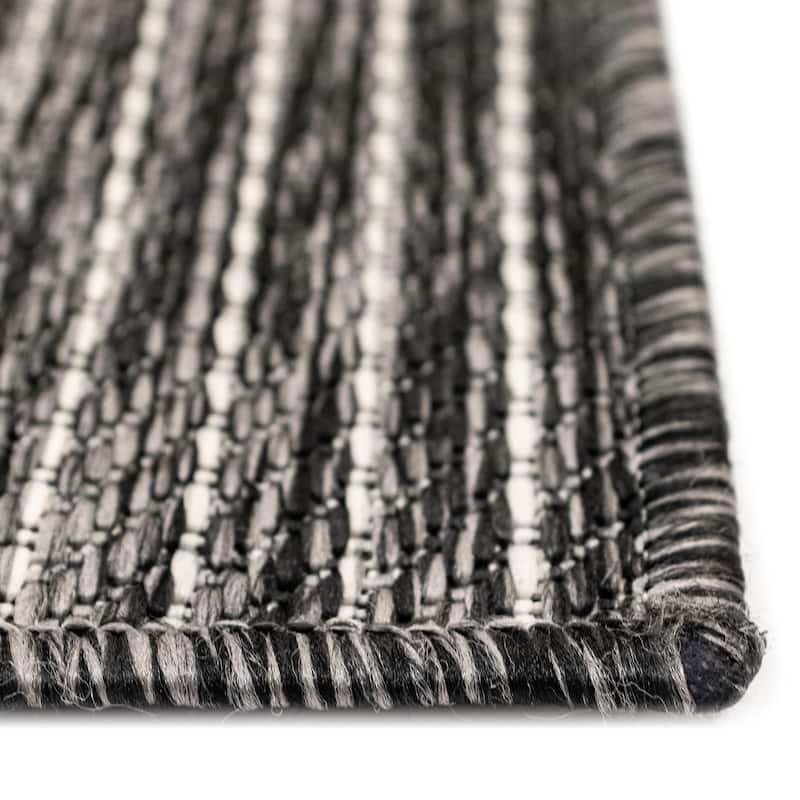 Liora Manne Carmel Textured Striped Indoor/ Outdoor Area Rug