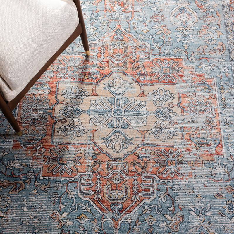 SAFAVIEH Victoria Marietta Traditional Oriental Rug