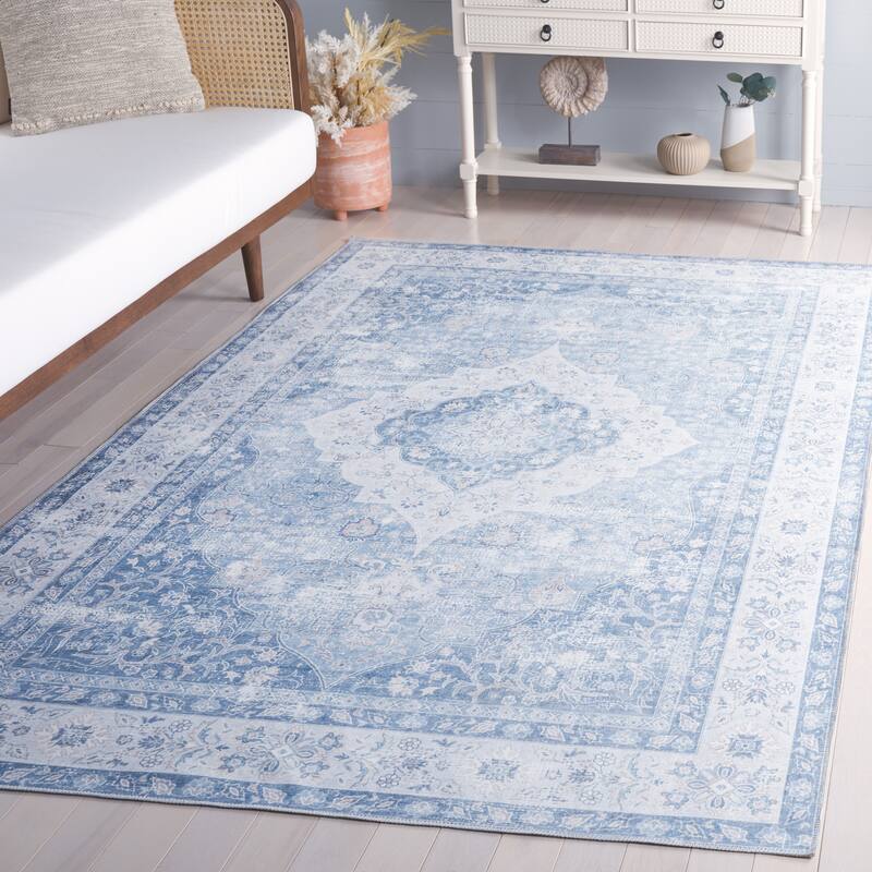 SAFAVIEH Arizona Armey Machine Washable Slip Resistant Rug