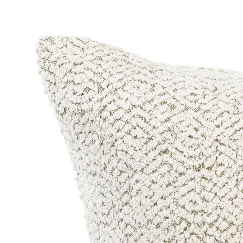 Villa by Classic Home Maris 22" Cotton Linen Blend Throw Pillow