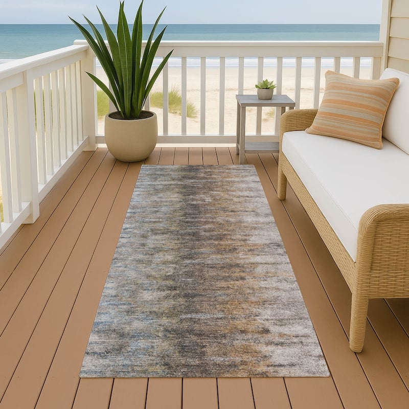 Machine Washable Indoor/ Outdoor Contemporary Ombre Chantille Rug - Brown - 2'3" x 7'6"
