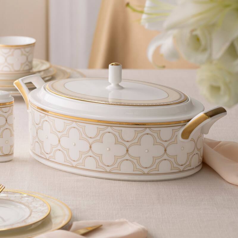 Noritake Trefolio Gold Covered Vegetable Bowl, 67 oz.