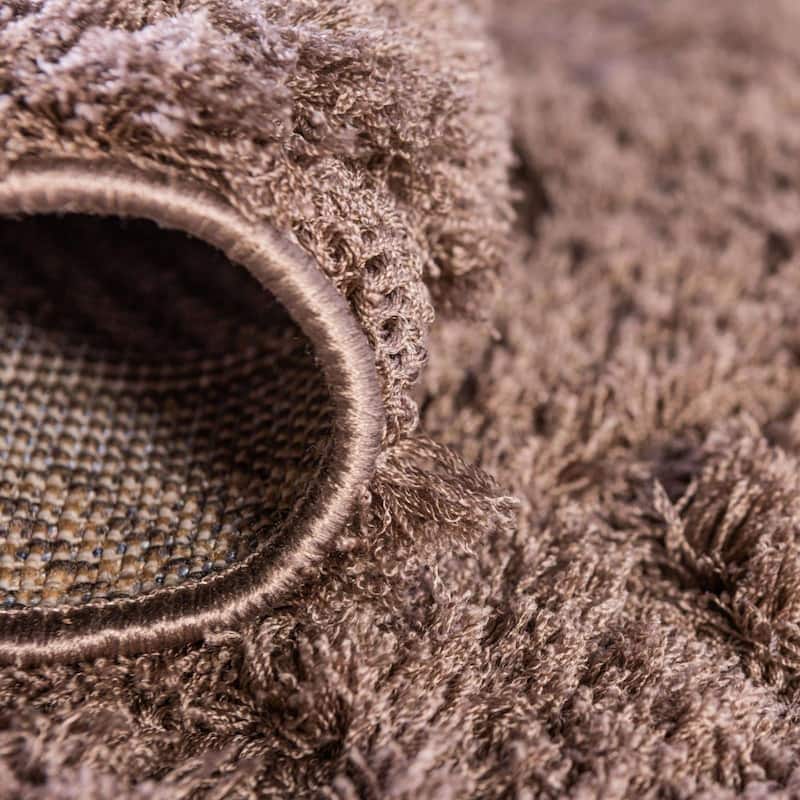 Shag Milson Collection Area Rug