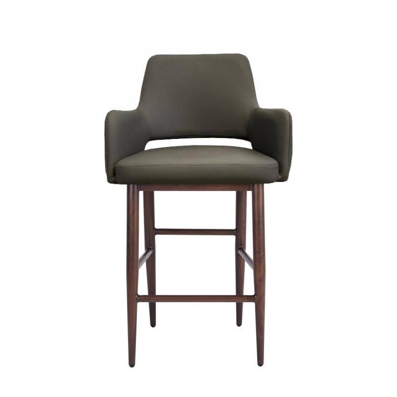 Isaak Stool