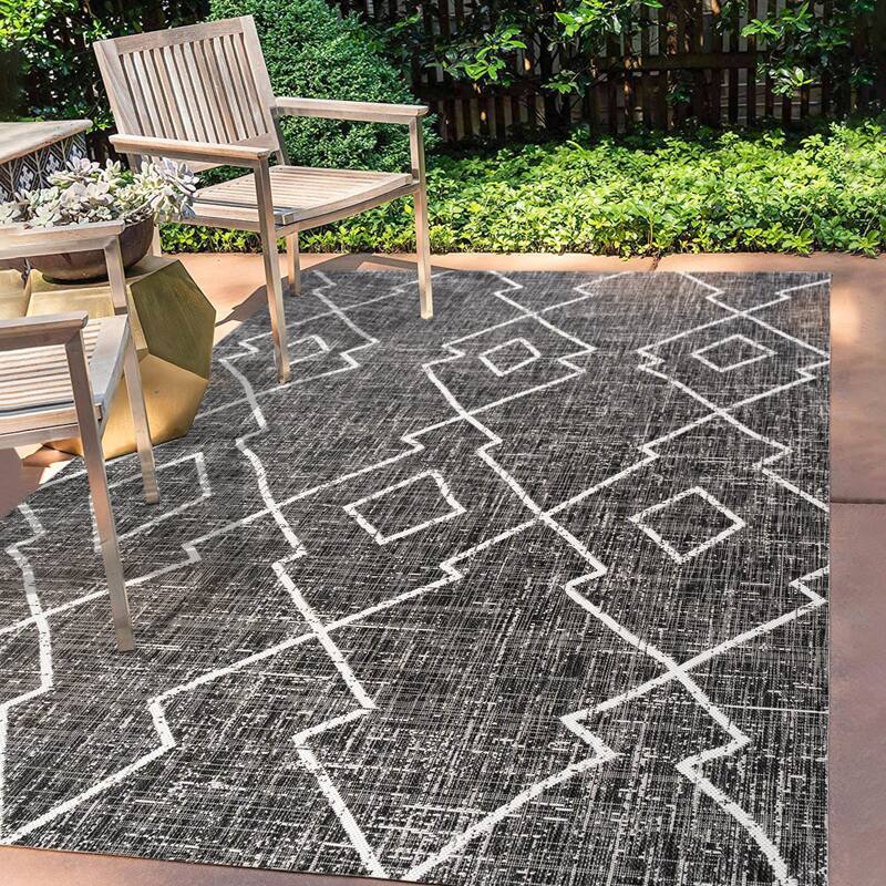JONATHAN Y Derya Tribal Diamond Trellis Indoor/Outdoor Area Rug