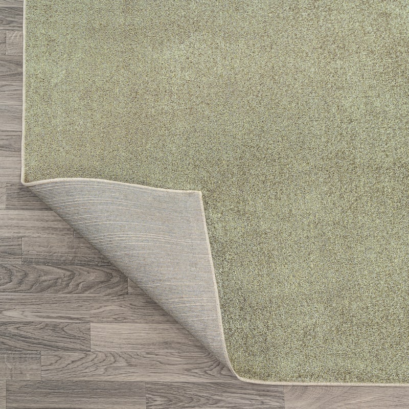 JONATHAN Y Fawning Classic Solid Low-Pile Machine-Washable Terra Area Rug