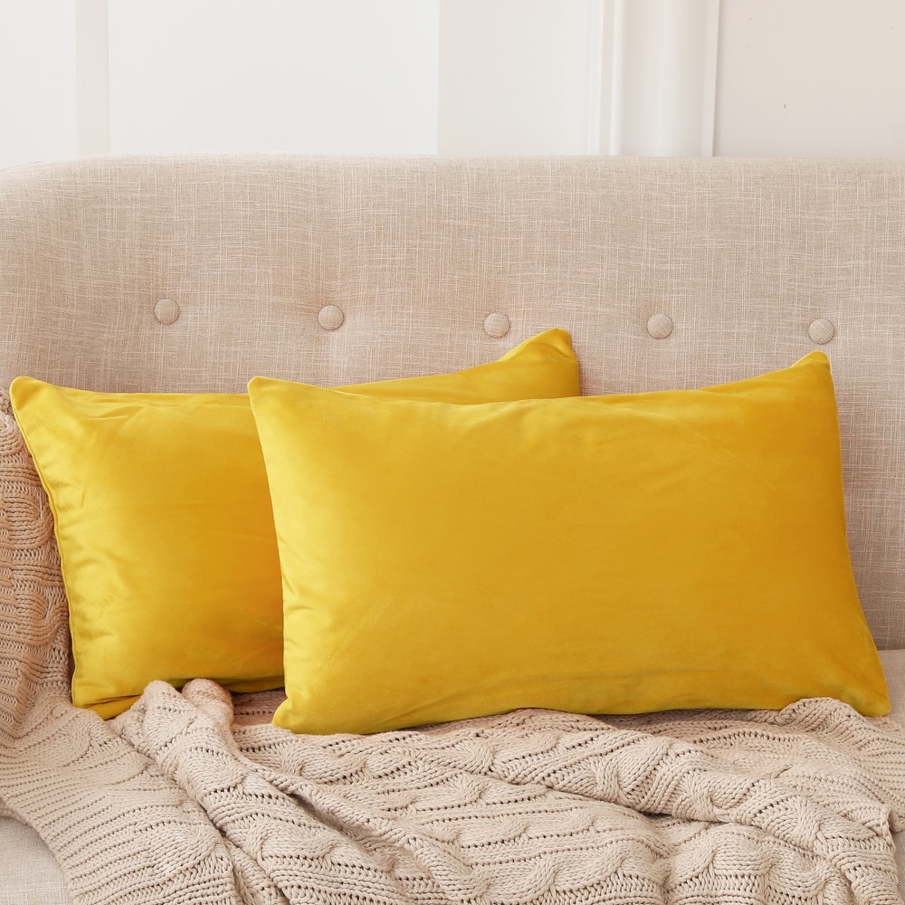 Deconovo Velvet Soft Throw Pillow Covers 2 PCS (Cover Only)