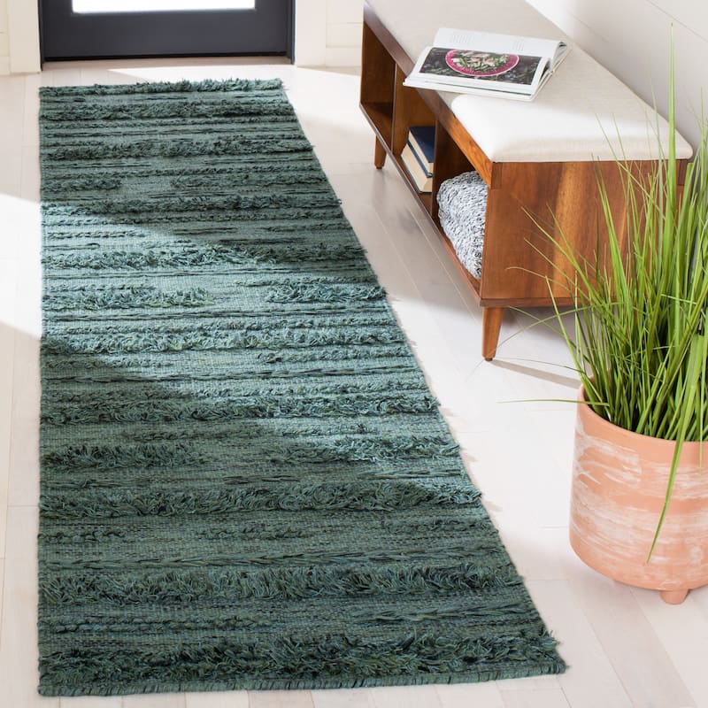 SAFAVIEH Handmade Vermont Kami Wool Rug - 2'3" x 9' Runner - Dark Green/Black