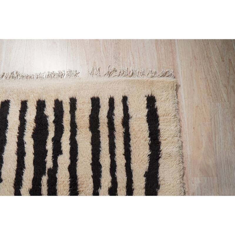 Yellow Hand-Knotted Wool Art Deco Rug, 8' x 10', soft cozy area accent - L