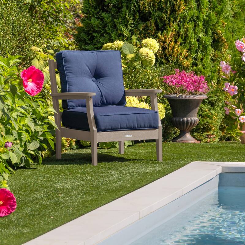 HIGHWOOD Lehigh Deep Seating Chair