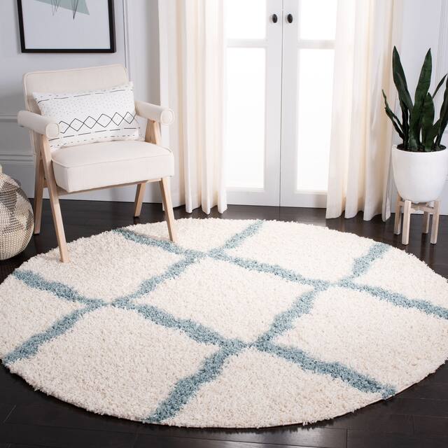 SAFAVIEH Dallas Shag Giusy Trellis 1.5-inch Thick Rug - 6' x 6' Round - Ivory/Light Blue
