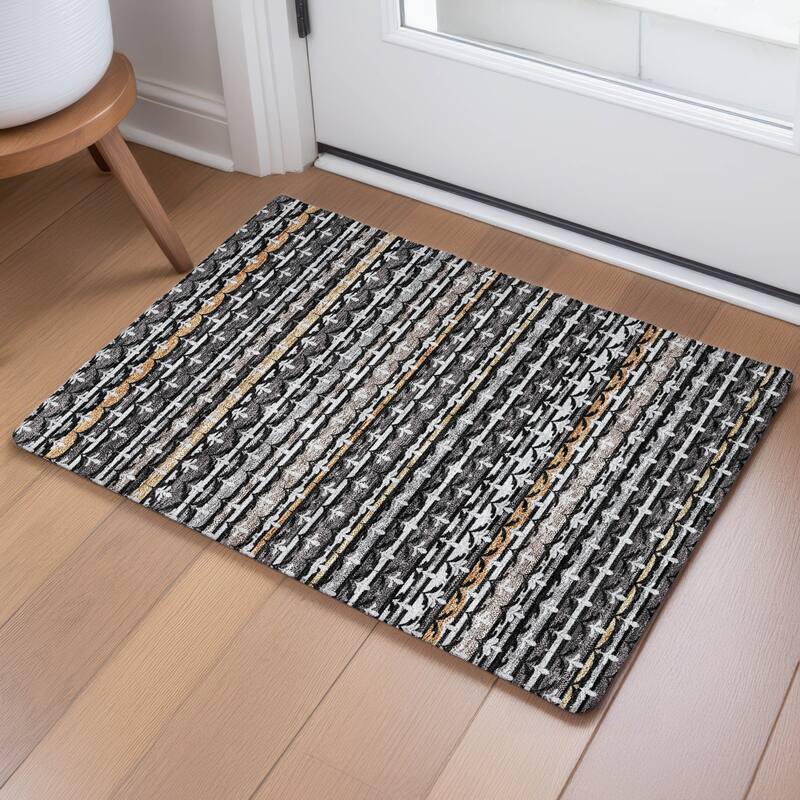 Machine Washable Indoor/ Outdoor Stripe Bramlage Chantille Rug