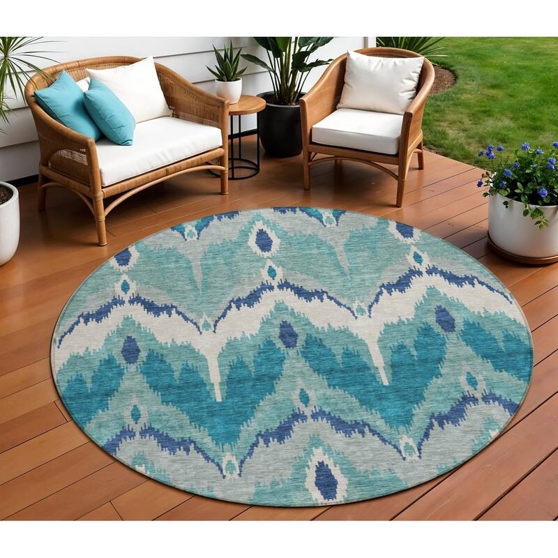 HomeRoots Ikat Transitional Rectangle Outdoor Rug - 8' Round