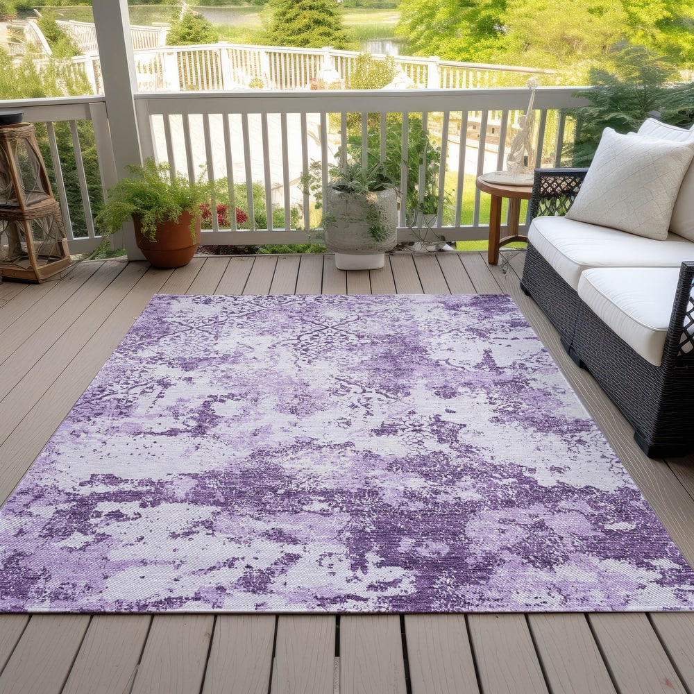 Machine Washable Indoor/ Outdoor Chantille Distressed Traditional Rug