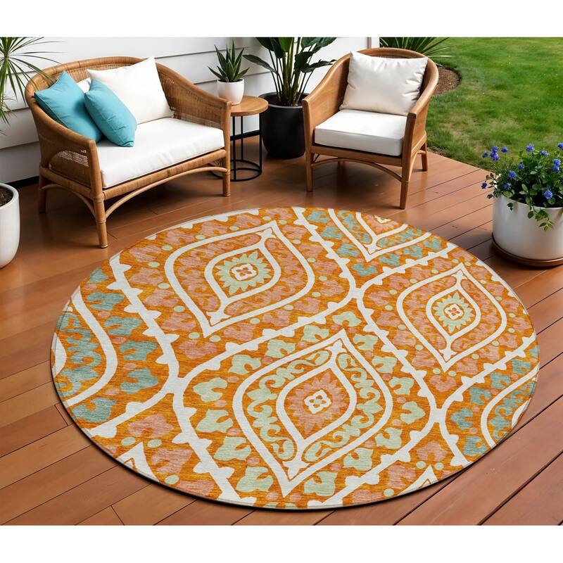 HomeRoots Floral Transitional Rectangle Outdoor Rug - 8' Round