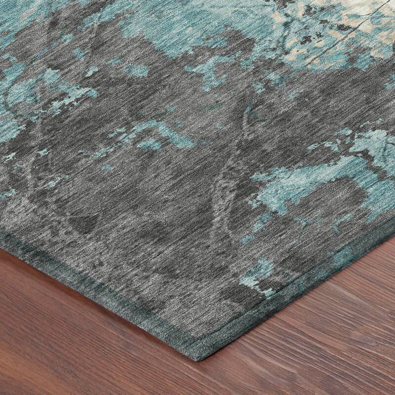 Machine Washable Indoor/ Outdoor Modern Crackle Chantille Rug