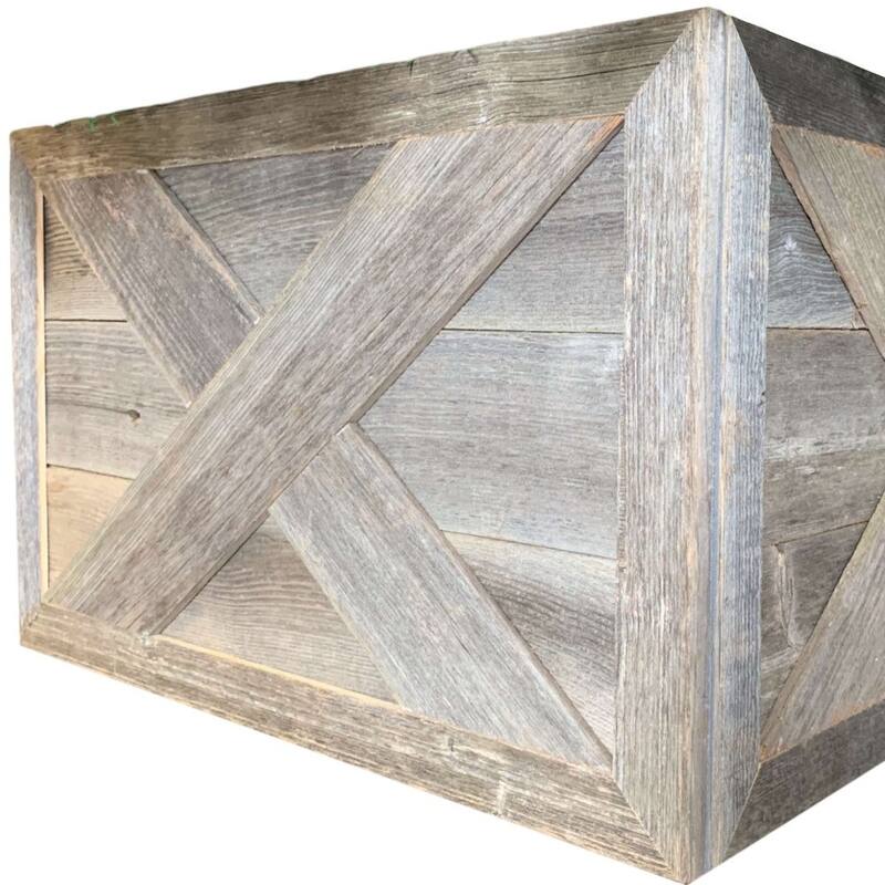 HomeRoots 23" Gray Distressed Wood Christmas Tree Collar - 22.5' X '14.5' X '0.5