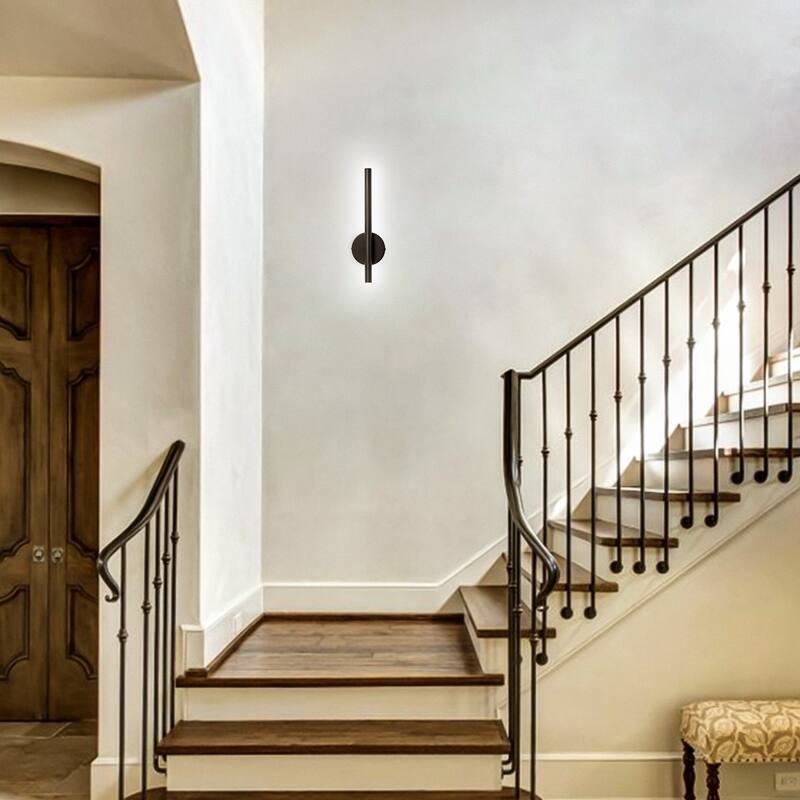 15.7 in. Modern Gold/Black Linear Bathroom Vanity Light Dimmable Integrated LED Wall Light