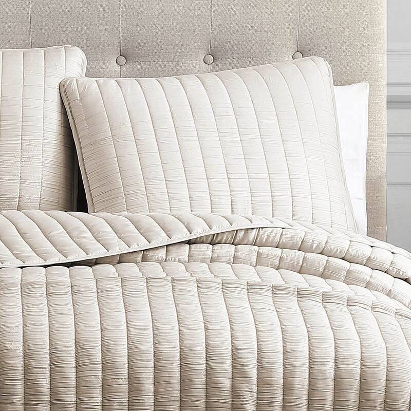 Riverbrook Home Moonstone 3 Piece Quilt Set