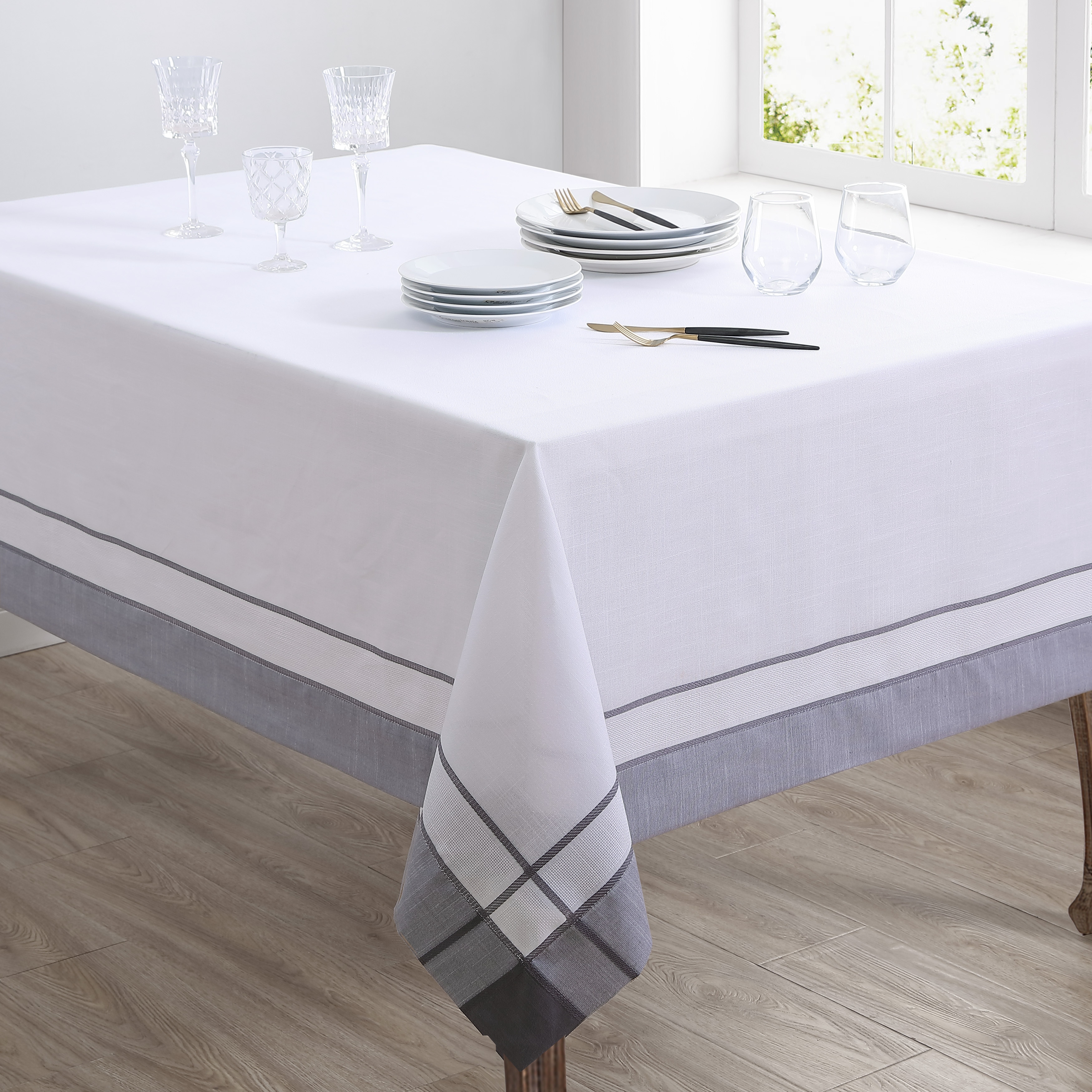 Classic Border Detail Tablecloth with Clean Tailored Edges, Soft Durable Fabric for Refined Everyday Dining