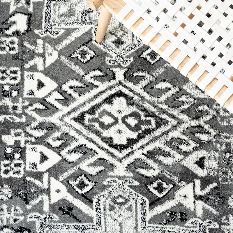 SAFAVIEH Vintage Hamadan Jaroslava Oriental Rug