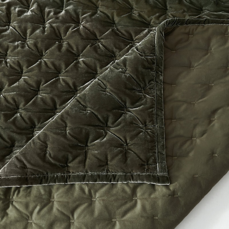 HiEnd Accents Stella Solid Color Faux Silk Velvet Romantic Modern Rustic 1 Piece Quilt