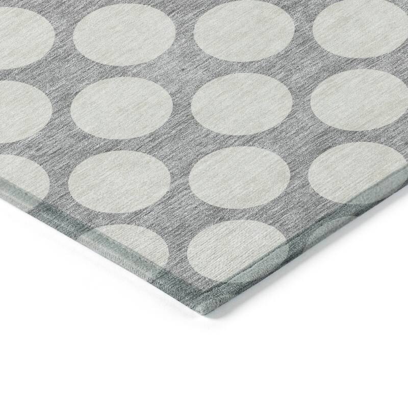 Machine Washable Indoor/ Outdoor Chantille Modern Dots Rug