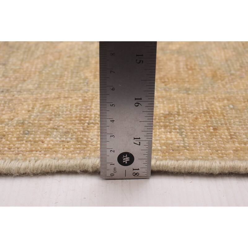ECARPETGALLERY Hand-knotted Peshawar Oushak Ivory Wool Rug - 5'4 x 7'9
