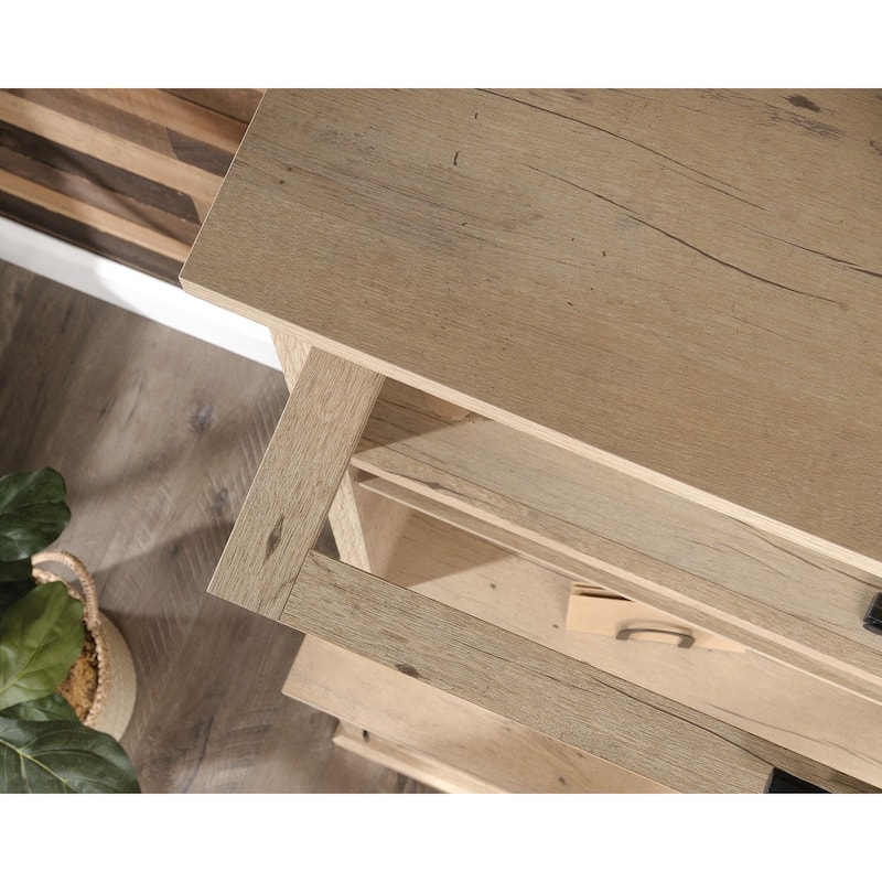 Aspen Post Large Hutch