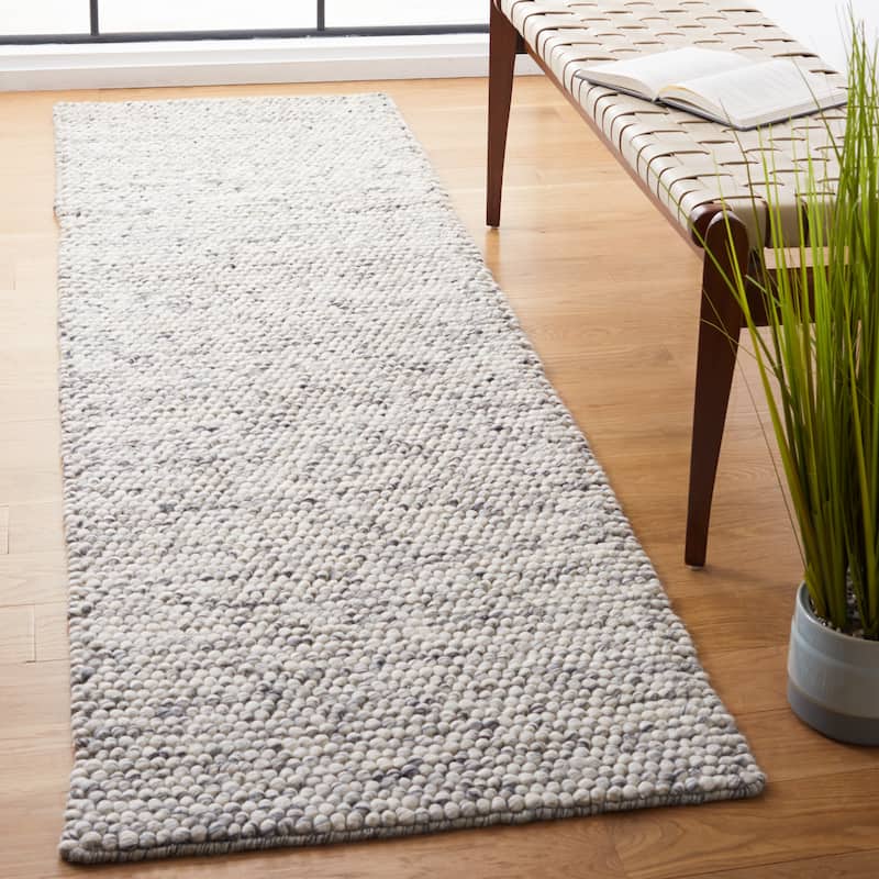 SAFAVIEH Handmade Natura Gerta Wool Rug - 2'3" x 6' Runner - Light Grey/Ivory - Runner
