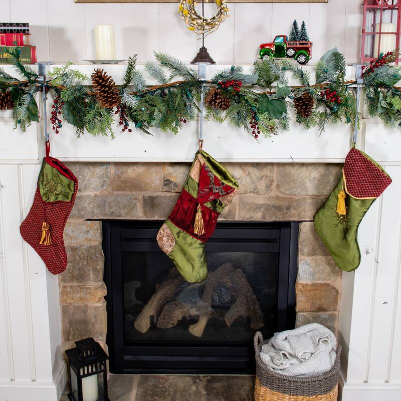 Garland and christmas stocking holder for mantle (3-Pack) (Silver)