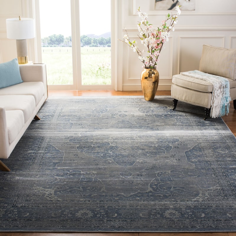 SAFAVIEH Vintage Ritienne Oriental Distressed Viscose Rug