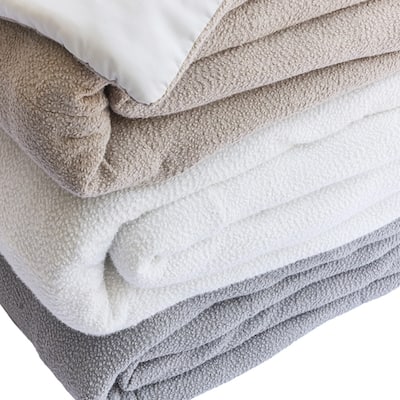 Jennifer Adams Chunky Super Soft Boucle Comforter