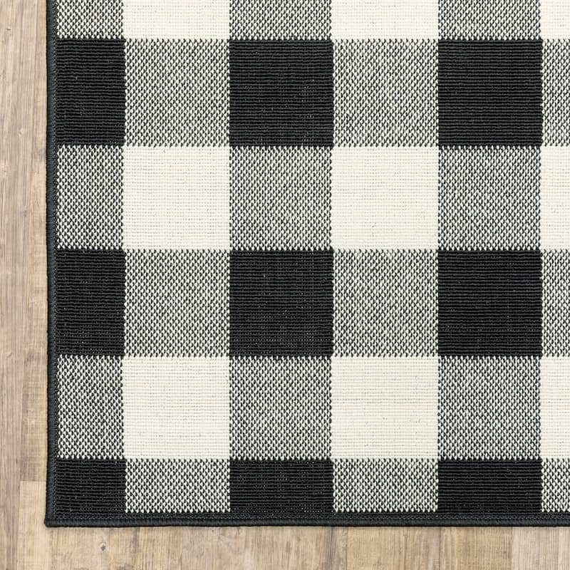 Style Haven Gingham Check Indoor/Outdoor Area Rug..
