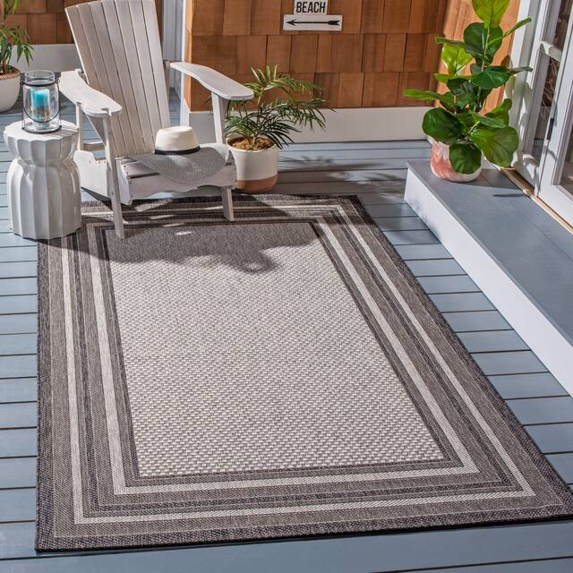 SAFAVIEH Courtyard Vickie Indoor/ Outdoor Waterproof Patio Backyard Rug - 5'3" x 7'7" - Light Grey/Black