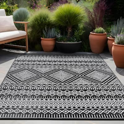 Beverly Rug Reversible Mats Plastic Outdoor Rug for Camping, Patio, Backyard, RV, Picnic, Deck