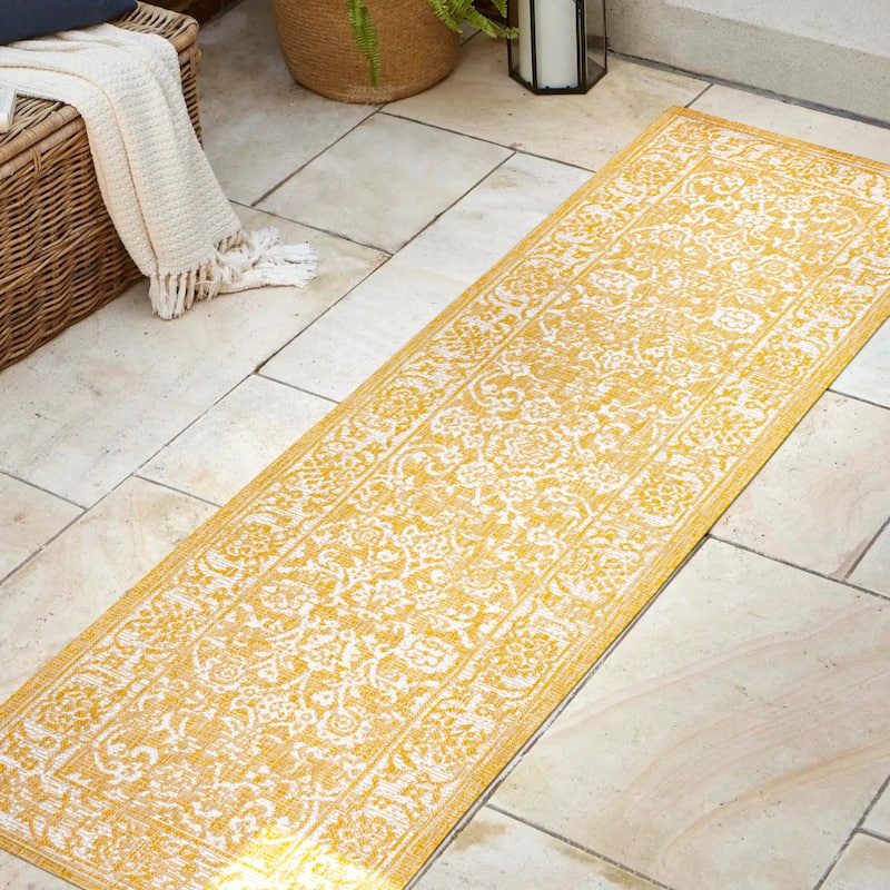 JONATHAN Y Sinjuri Bohemian Textured Weave Floral Indoor/Outdoor Area Rug
