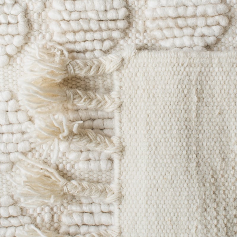 SAFAVIEH Handmade Natura Deniece Wool Rug